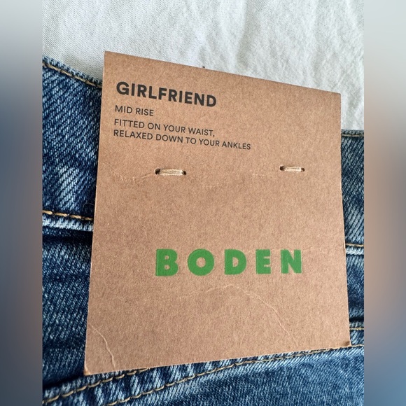 Biden Girlfriend Midrise Classic Blue Denim Jeans NWT 25 Petite - Picture 4 of 9
